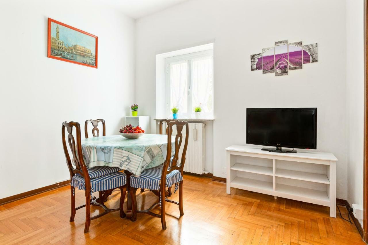 Bright Flat With Shared Garden Apartment Milano Exterior foto