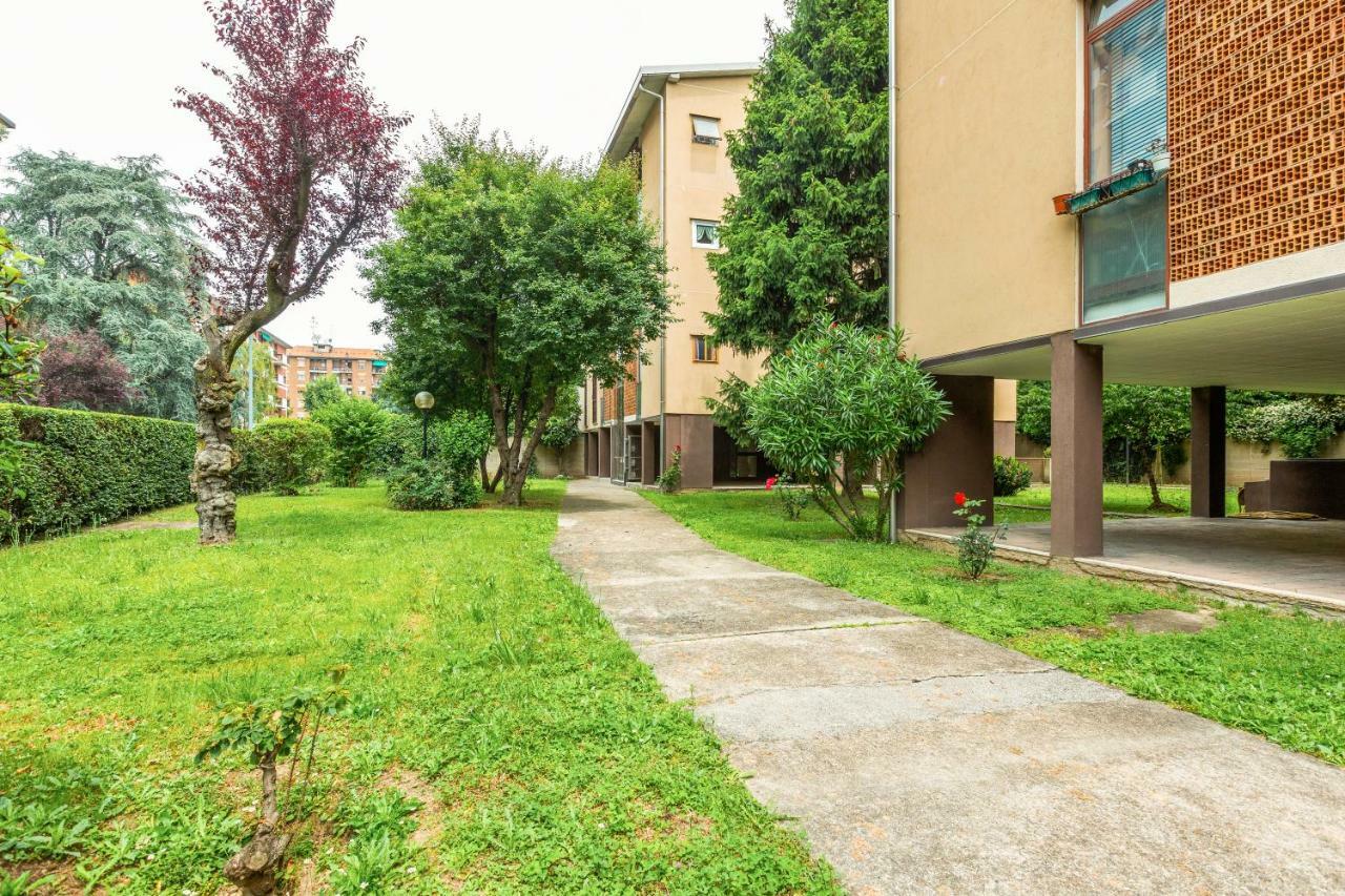 Bright Flat With Shared Garden Apartment Milano Exterior foto